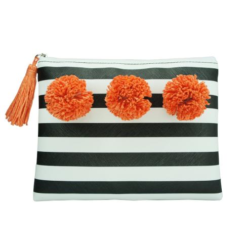 Cosmetic bag with straw balls 