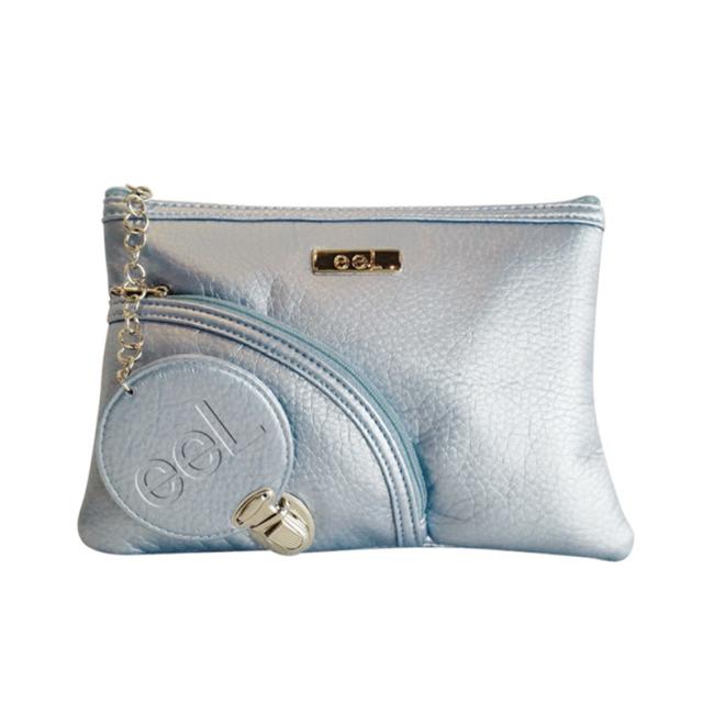Cosmetic bag