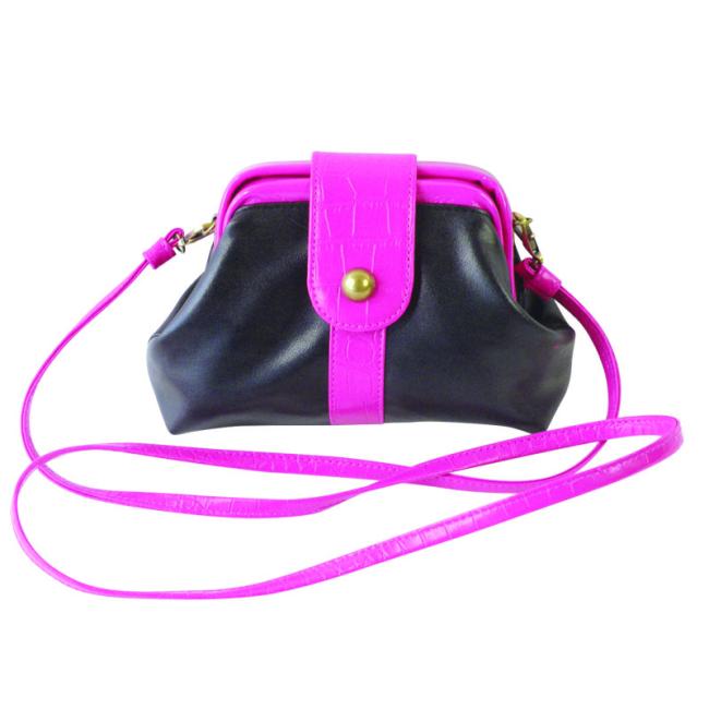Cosmetic bag